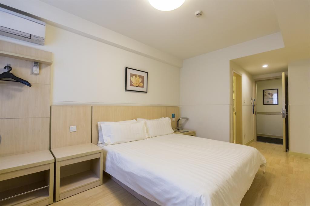 Hotel Jingjiang Maglev Station